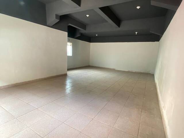 #543 - Ponto Comercial para Locação em Visconde do Rio Branco - MG - 3